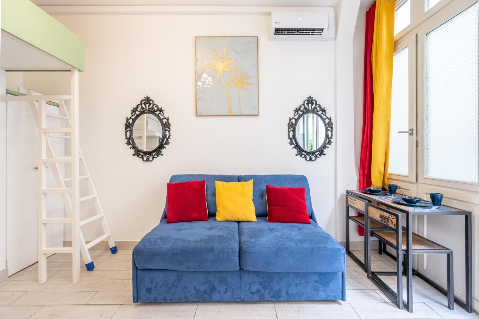 Little Boudoir Of Paris Champs-Elysees Dış mekan fotoğraf